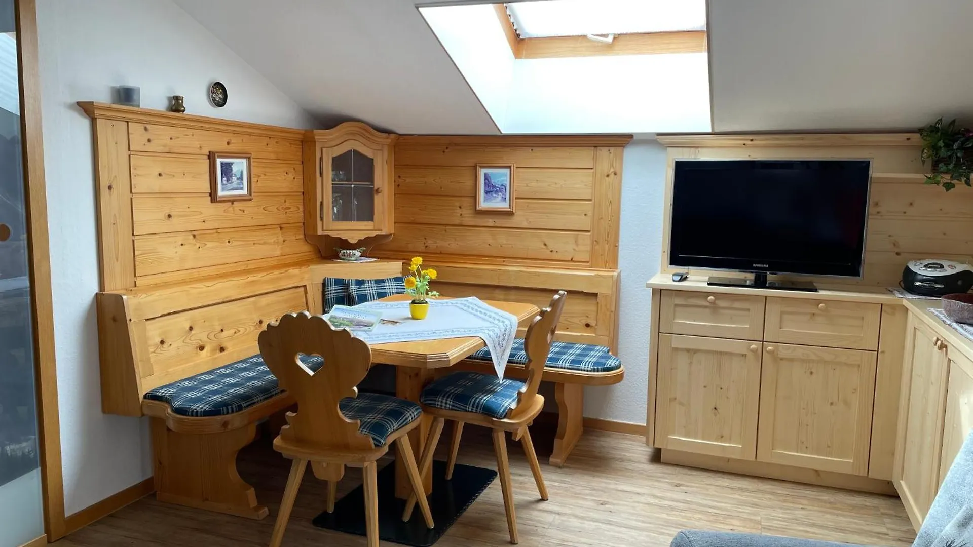 Apartment Gaestehaus Rosenblueh Oberstdorf